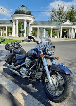 Suzuki Intruder 1500