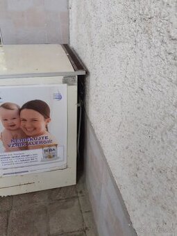 Mraznicku predam samostatnu