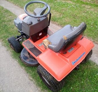 záhradný traktor Husqwarna LT 125