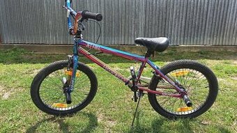 BMX bicykel