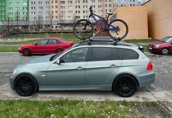 BMW E91 330xd 4x4 170kw - 2006