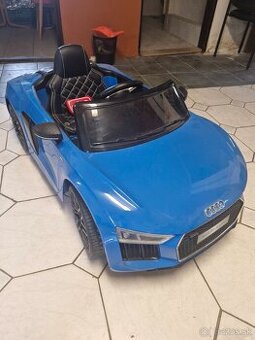 Elektrické autíčko Audi
