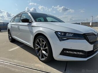 Škoda Superb Combi Sportline iV 1.4 TSI PHEV 160kW