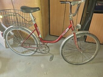 Starý damsky bicykel