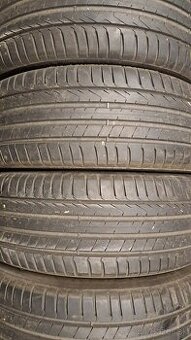 Predám 4ks jazdené letné 235/55r18-100V Pirelli