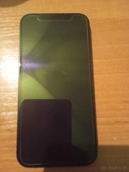 Predám iPhone 12