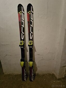 Predám používané lyže Fischer