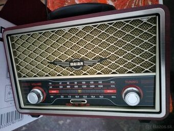 Retro radio
