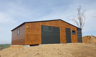 Plechová garáž 9mx6m, sedlová strecha, imitácia dreva