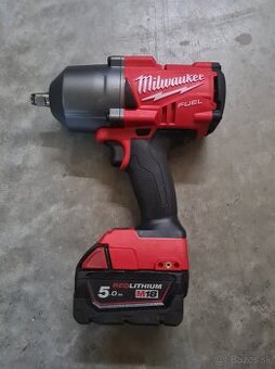 Aku 1/2" rázový uťahovák Milwaukee M18 FHIWF12