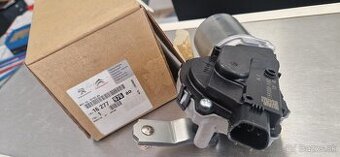 Peugeot 4007 motorček stieračov