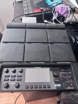 Alesis Strike MultiPad Elektronický bicí pad