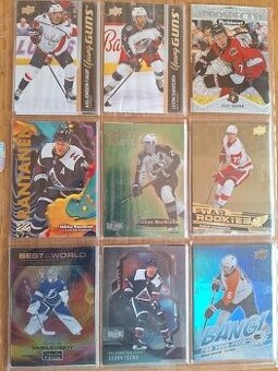 Hokejové kartičky inserty