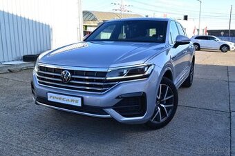 Volkswagen Touareg 3.0 TDI R-Line