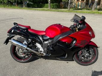 SUZUKI GSX 1300 R Hayabusa