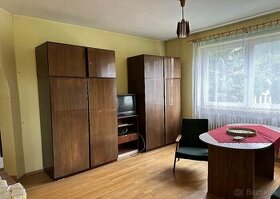 Veľkometrážny byt v Novej Bystrici – prenájom - 1