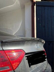 Spoiler a lištu prahu na Audi A5 8t fl sportback Sline