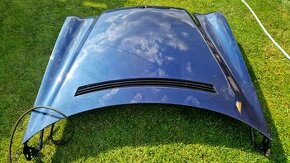 Predná kapota mercedes benz w210