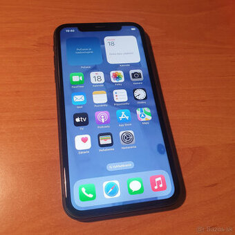 iPhone 11 64GB čierny 9O% baterka pekný zachovalý stav