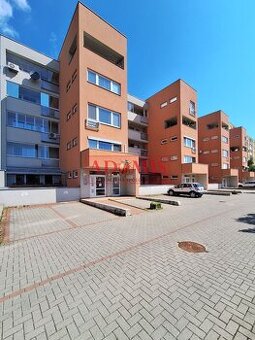 Predám pekný 3-izb.byt Bernolákova ul.72 m2, loggia, pivnica