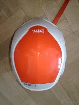 Prilba Petzl Sirocco