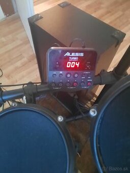 Elektrické bicie Alesis