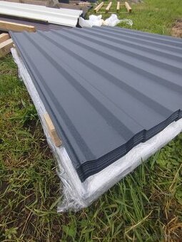 Trapezovy plech T18 celá SR