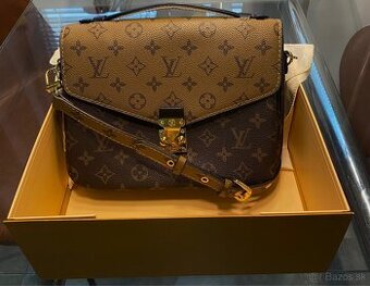 Louis Vuitton Reverse - 1