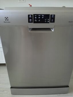 Electrolux umývačka riadu - 1