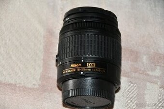 NIKKOR 18-55mm