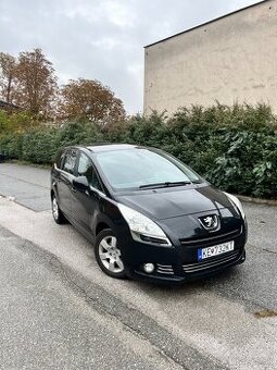 Peugeot 5008 2.0 HDi r.v. 2013 v zachovalom stave