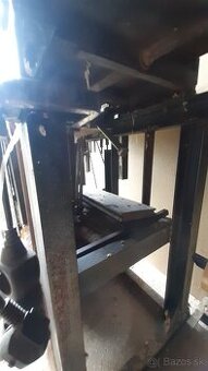 Hobľovačka s prieťahom