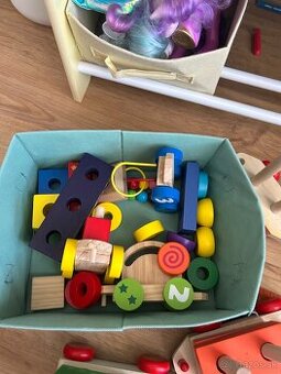 Drevené vláčiky, dva druhy