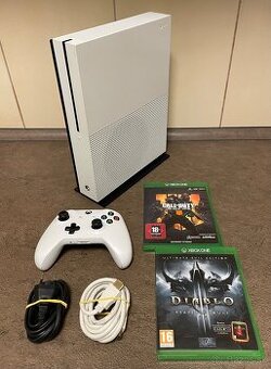 ⭐️Xbox One S 2000GB⭐️