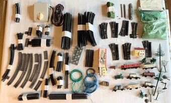 Vláčiky TT - koľajnice, výhybky, trafo, vagóny, doplnky.