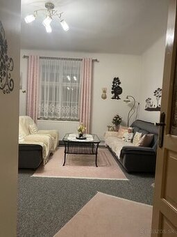 Exkluzívne ponúkam na predaj 2 izb.byt v centre TN. - 1