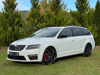 ŠKODA OCTAVIA 3 VRS 2.0 TSI PANORÁMA