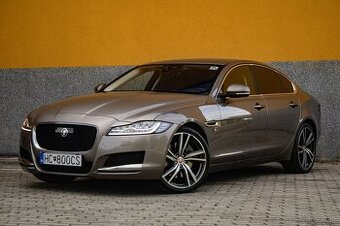 Jaguar XF 3.0D TDV6