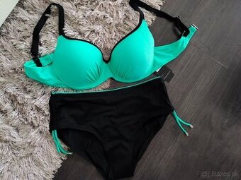 Dvojdielne plavky pre plnoštíhle. XL,4XL,5XL. Mätovo čierne