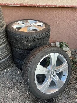 245/45 R18 5x120