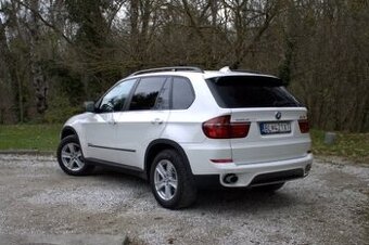 Predám BMW X5 4.0 xDrive