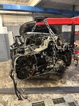 Motor Subaru ee20