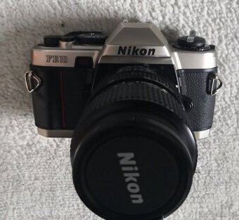 Predam 35mm analog zrkadlovku Nikon FE10