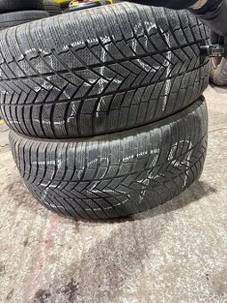 Z379 2ks zimné 275/50R20