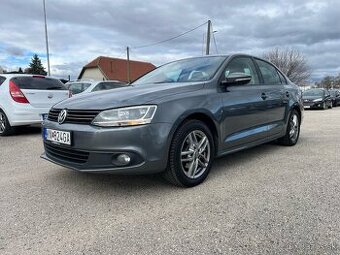 VW Jetta 1.6 TDI diesel, 77KW, MT5, rok:08.2011.