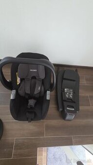 Privia Evo Racing black autosedačka - vajíčko 0-13kg