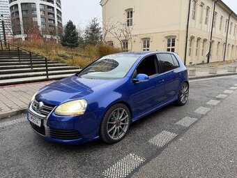 VOLKSWAGEN GOLF R32 3.2 V6