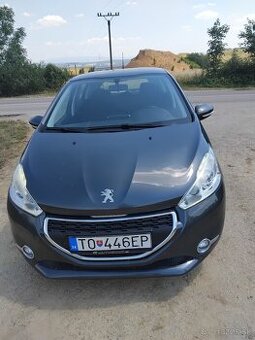 Predám Peugeot 208 1.2 2014