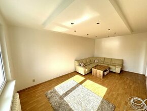 Exkluzívny veľkometrážny 3 izbový byt v Dubnici nad Váhom -