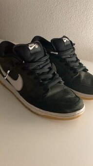 Nike Dunk SB BlackGum